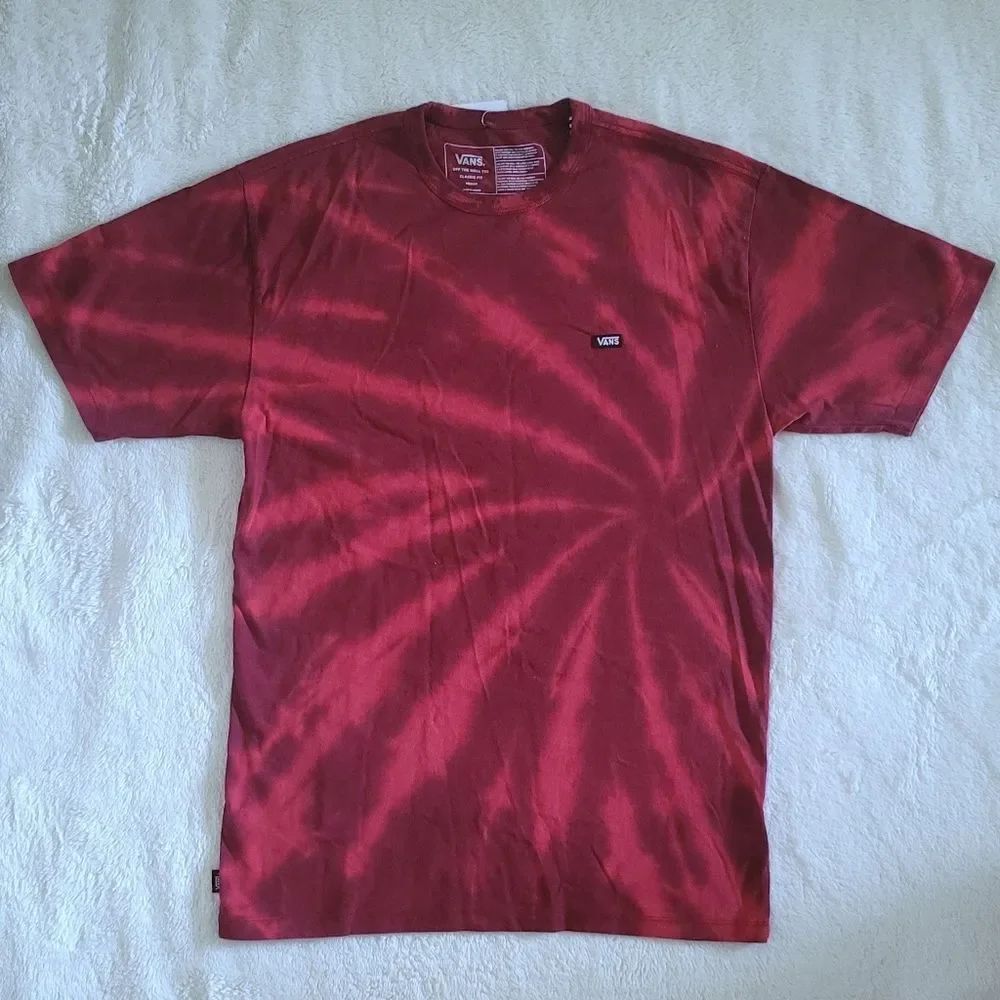 ✨️HP✨️ VANS🚐 Off The Wall Classic Fit Red❤️ Swirl Tie Dye☮️ Tee👕 - NWT